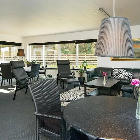 Holiday home 30 Person In *
